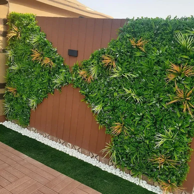 شركة تركيب عشب جداري بعنيزة