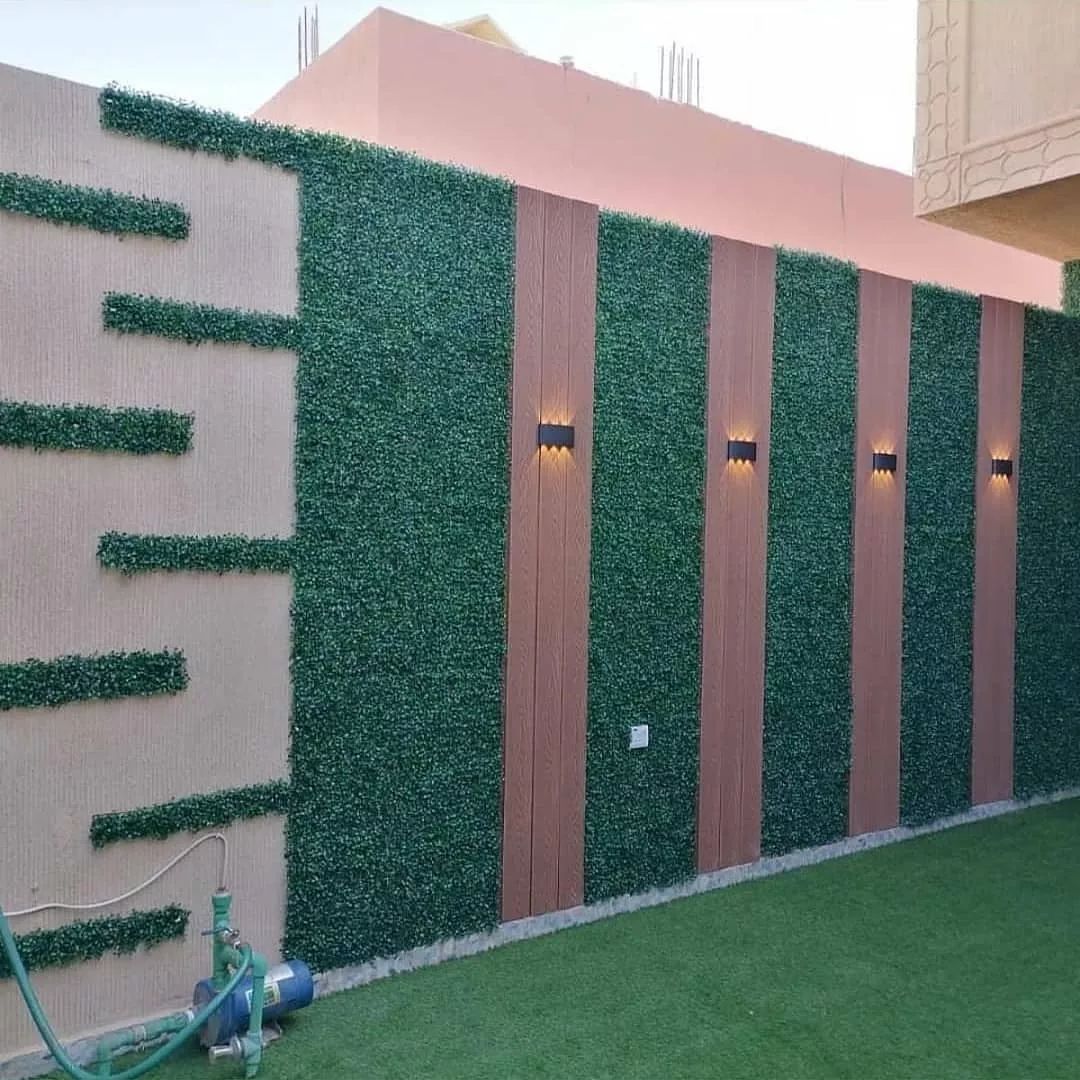 تركيب عشب جداري بالاحساء