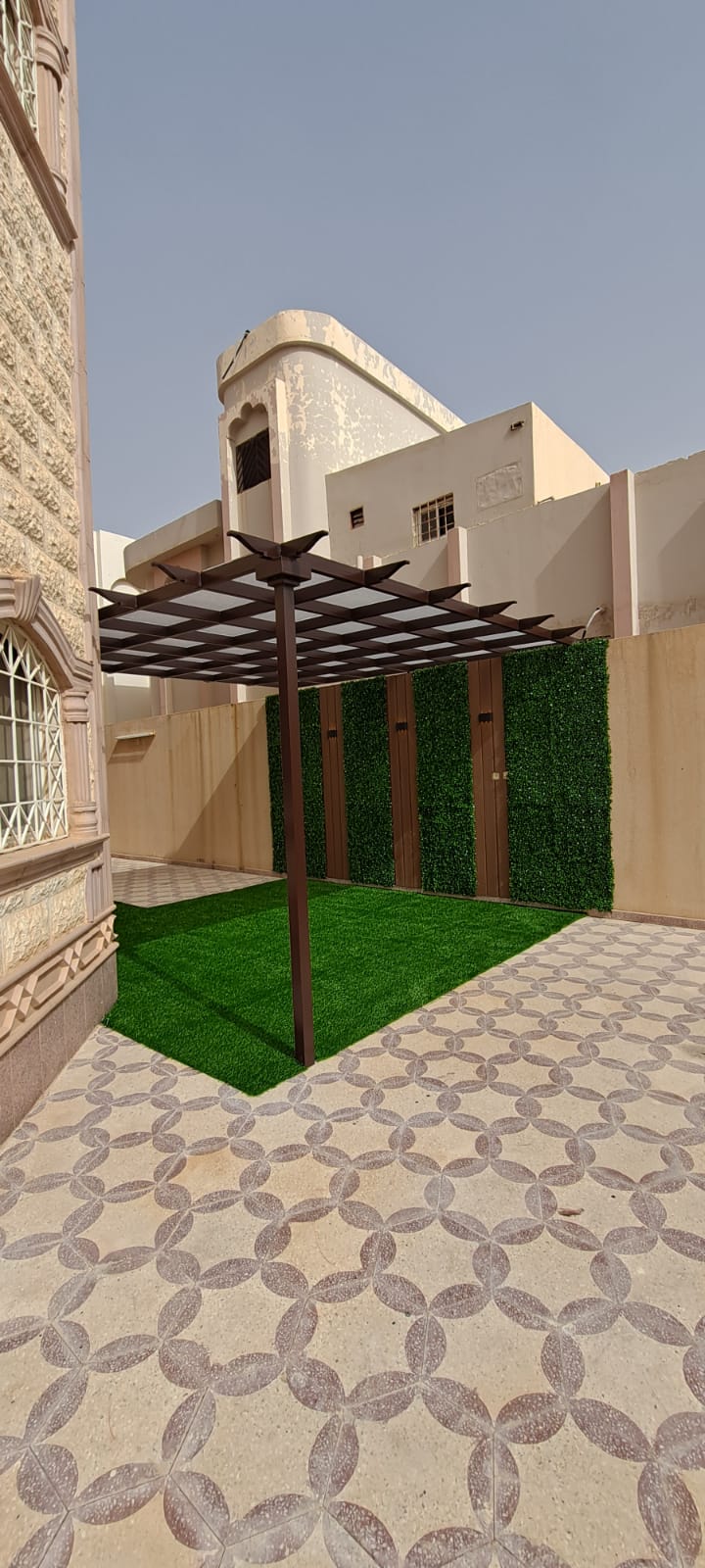 تصميم جلسات خارجية بالخرج