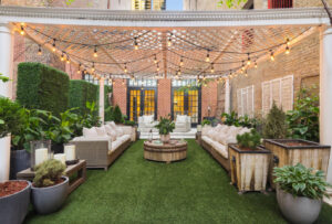 مشروع تصميم جلسة خارجية لمقهى مشهور